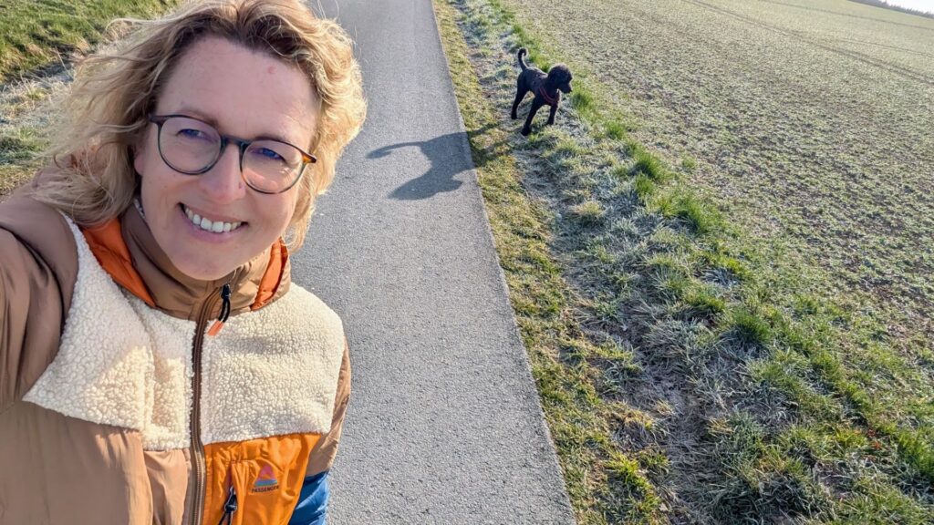 Ich in Thüringen bei der morgendlichen Gassirunde